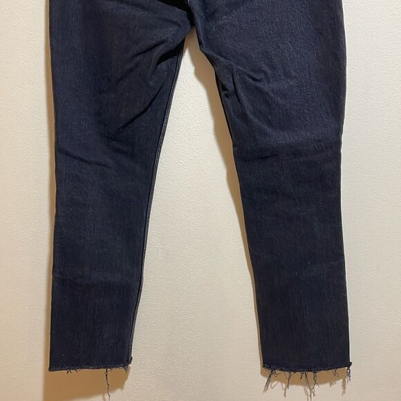 Abercrombie & Fitch Curve Love The Mom High Rise Distressed Jeans Black 24/00R - Picture 10 of 13